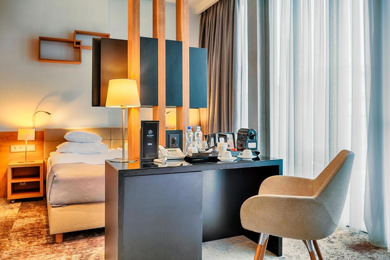 Focus Hotel Premium Сопот Екстериор снимка